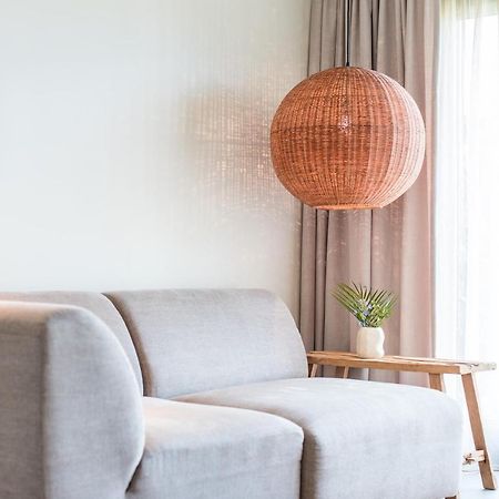 Van Heeckeren Apartments & Suites Nes Nes  Dış mekan fotoğraf