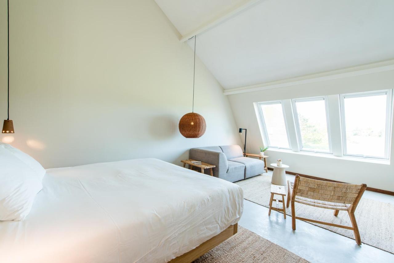 Van Heeckeren Apartments & Suites Nes Nes  Dış mekan fotoğraf